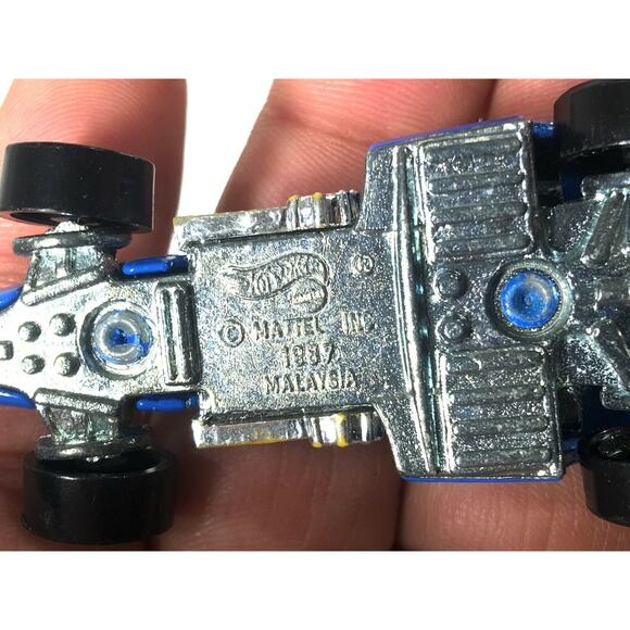 Hot Wheels 1987 Getty Super Turbo Blue Racing Race Car Mattel Vintage Blue - Picture 5 of 5